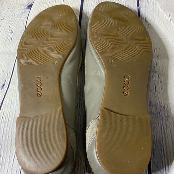 Ecco Gray Leather & Suede Ballet Flats Size 36 (6) - Picture 11 of 12